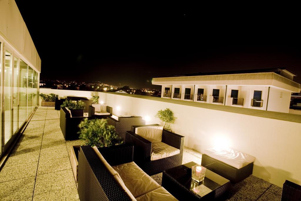 Hotel Alexander Riccione Buitenkant foto