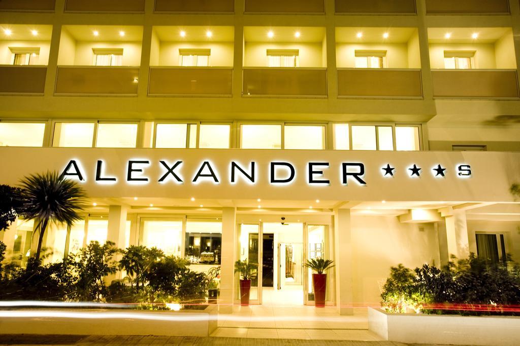 Hotel Alexander Riccione Buitenkant foto